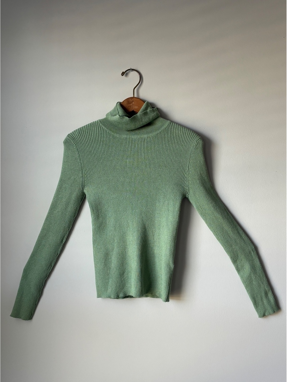 Sweet Republic Womens Sage Green Ribbed Knit Fitted Turtleneck Top Size M